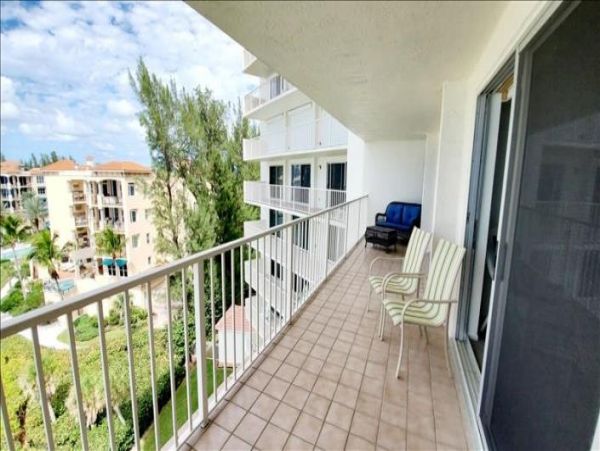 Gulf Views Longboat Key Vacation Condo Two Bedroom