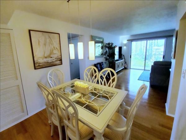 Gulf Views Longboat Key Vacation Condo Two Bedroom