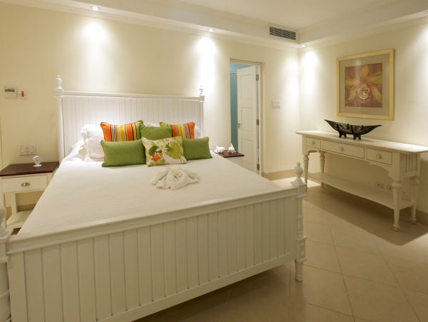 Barbados Condo 973332