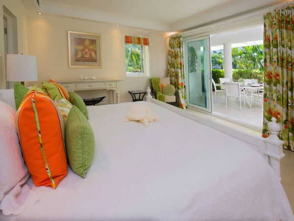 Barbados Condo 973332