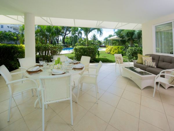 Barbados Condo 973332