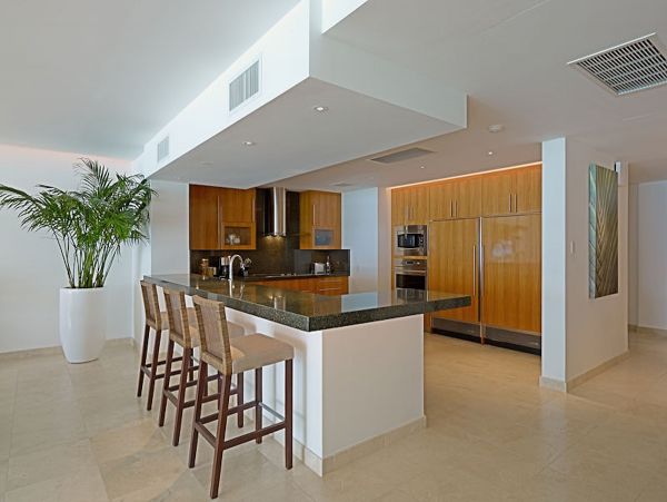 Barbados Home 973333