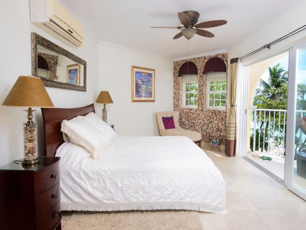 Barbados Condo 973342