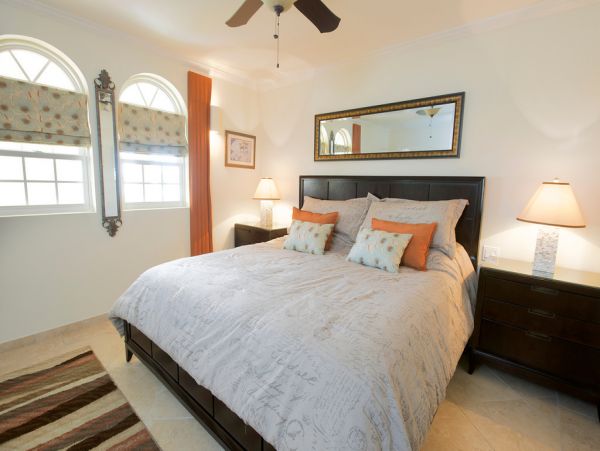Barbados Condo 973342