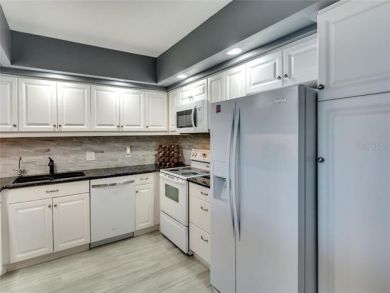 Longboat Key Two Bedroom Rental Condo with Gulf View