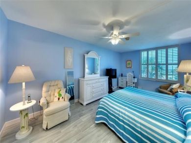 Longboat Key Two Bedroom Rental Condo with Gulf View