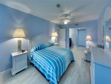 Longboat Key Two Bedroom Rental Condo with Gulf View