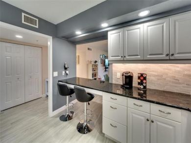 Longboat Key Two Bedroom Rental Condo with Gulf View