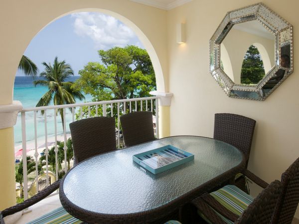 Barbados Condo 973350