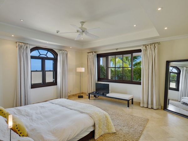 Barbados Condo 973354