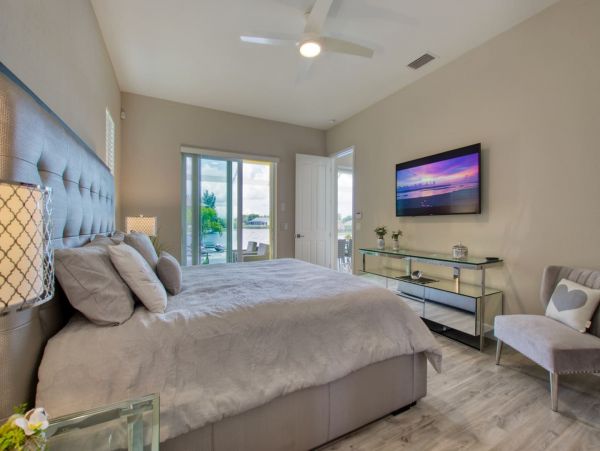 Great Canalfront Home on Cape Coral with Caged Pool & Dock