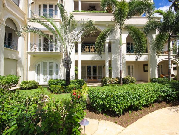 Barbados Condo 973360