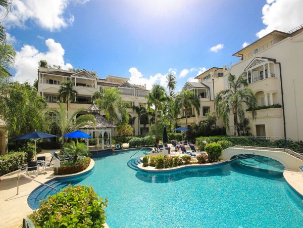 Barbados Condo 973360