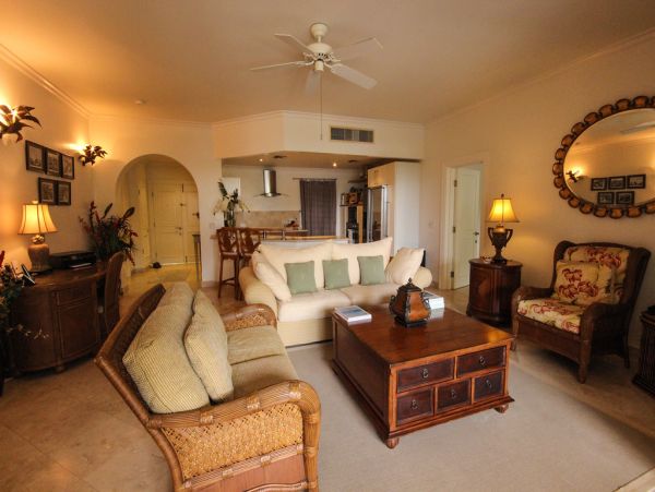 Barbados Condo 973360