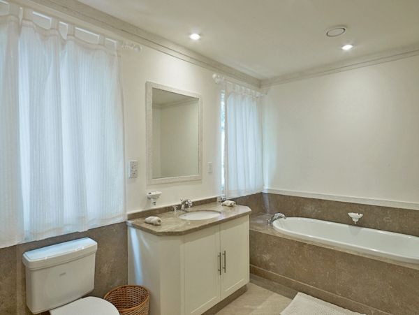 Barbados Condo 973362