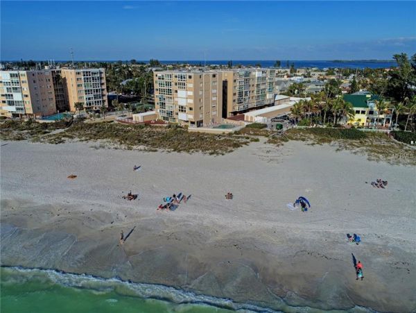 On Beach Holmes Beach Vacation Condo Gulf Views