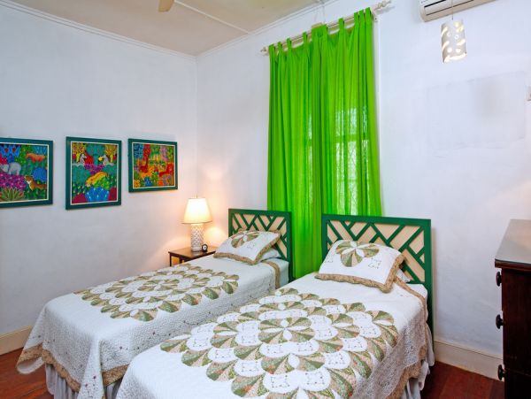 Barbados Home 973370