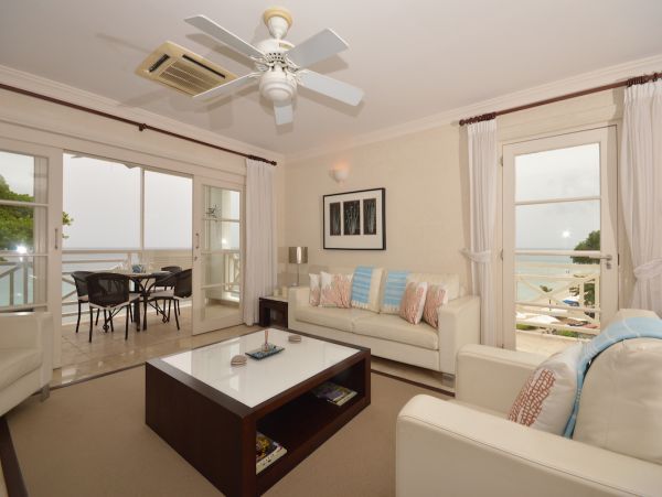 Barbados Condo 973377