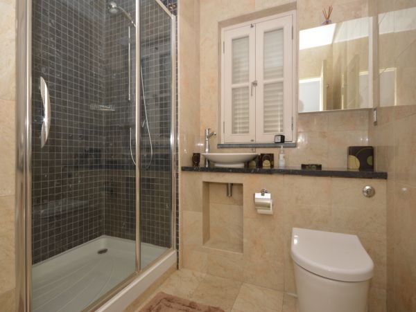 Barbados Condo 973377