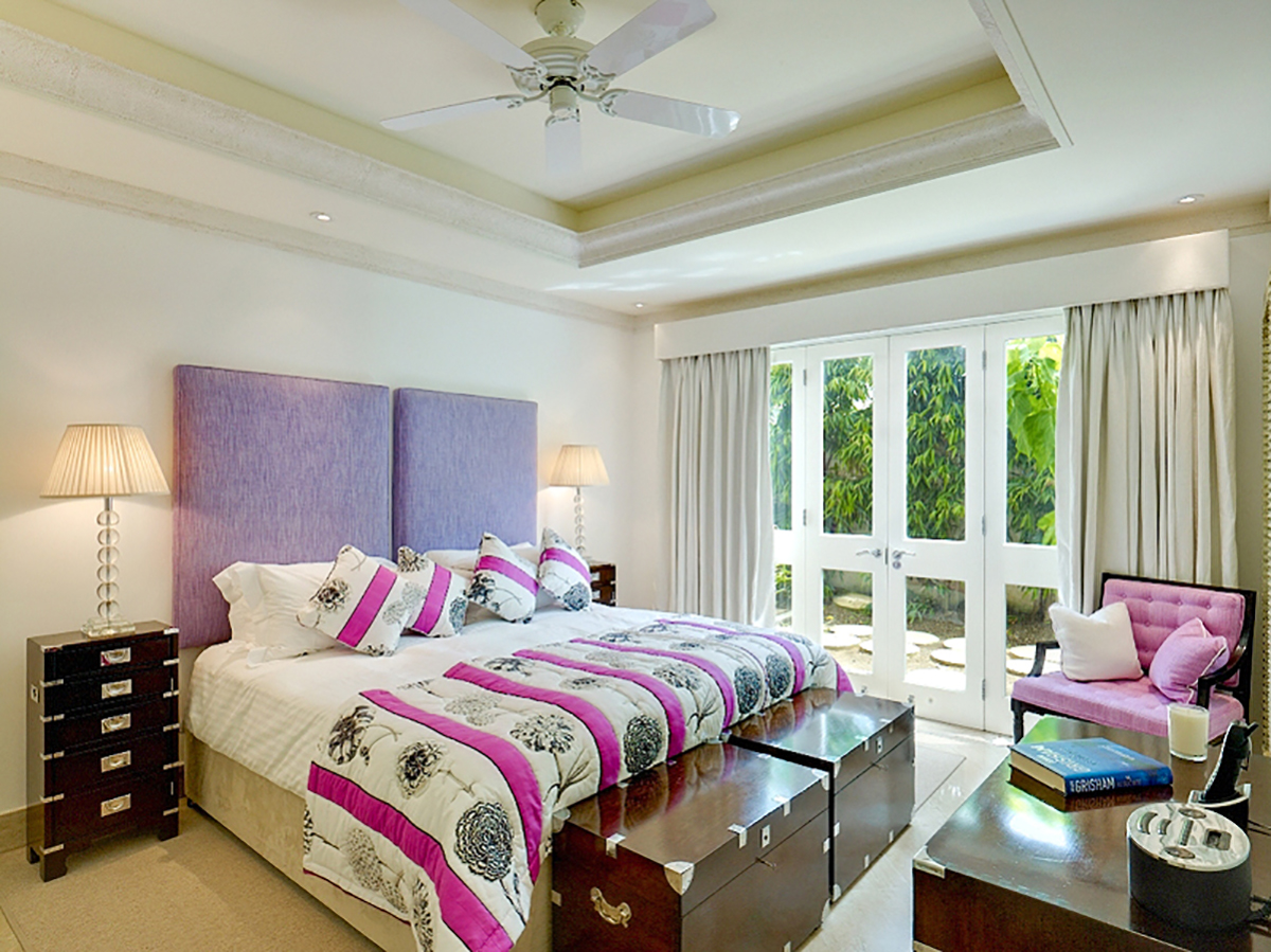 Barbados Condo 973380