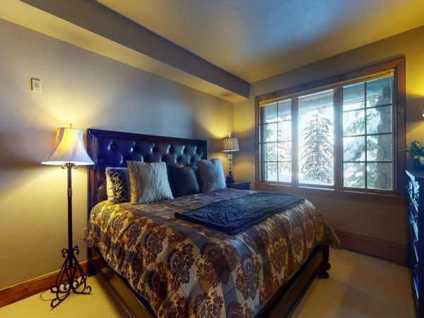 Mountain Views Avon Vacation Condo Three Bedrooms