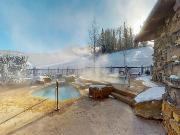 Mountain Views Avon Vacation Condo Three Bedrooms