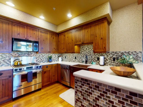 Mountain Views Avon Vacation Condo Three Bedrooms