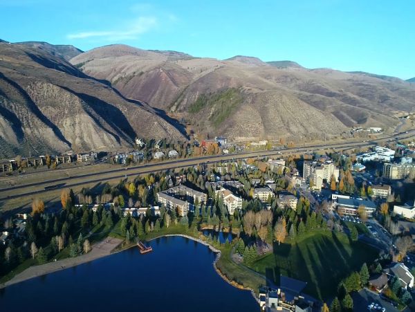 Mountain Views Avon Vacation Condo Three Bedrooms