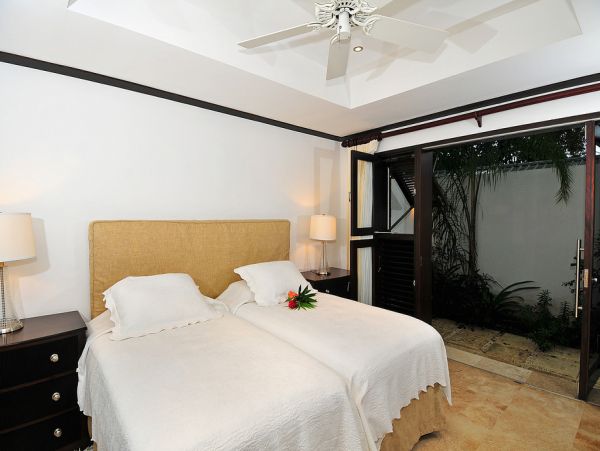 Barbados Home 973412