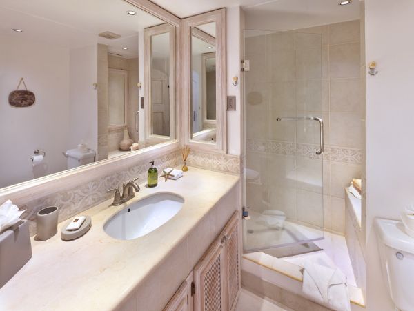 Barbados Condo 973417