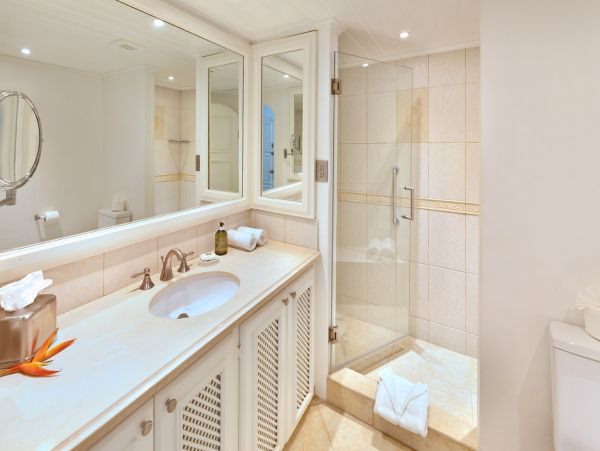 Barbados Condo 973418