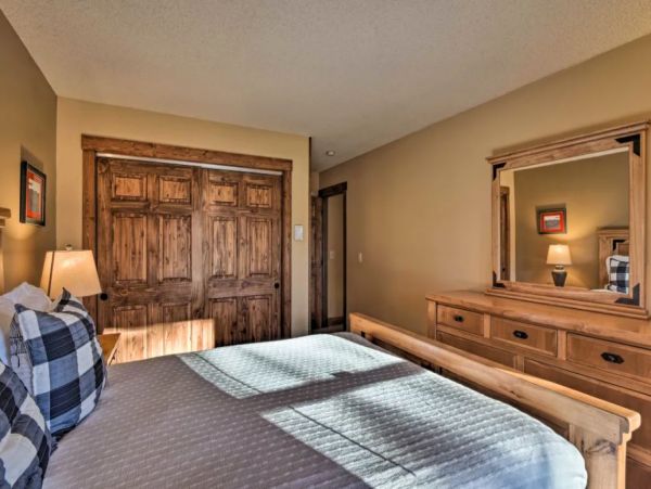 Two Bedroom Ski in Ski Out Vacation Condo in Breckenridge