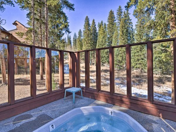 Two Bedroom Ski in Ski Out Vacation Condo in Breckenridge