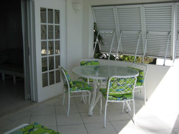Barbados Condo 973428