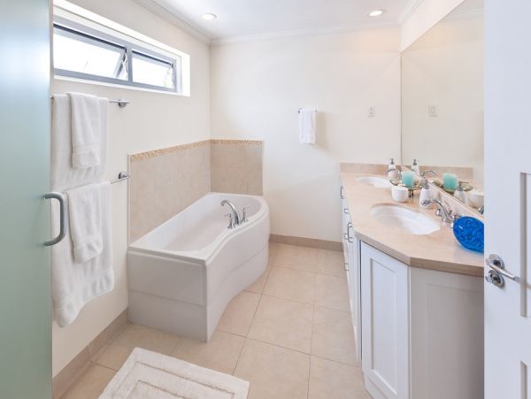 Barbados Condo 973430