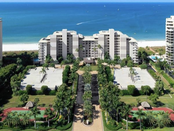 Gulf Views Marco Island Vacation Condo on Beach 2 Bedrooms