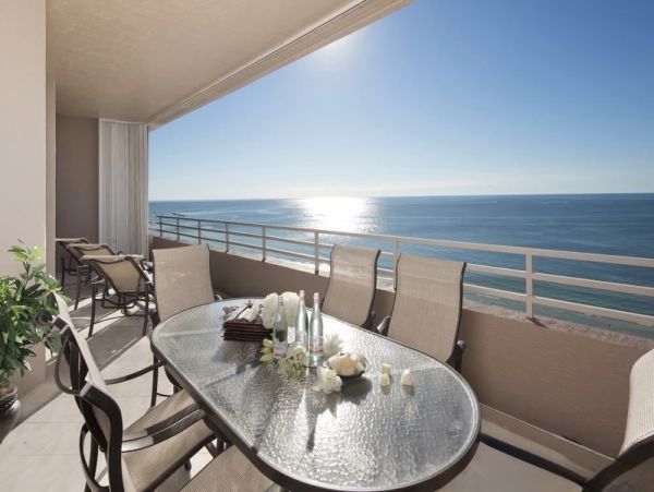 Gulf Views Marco Island Vacation Condo on Beach 2 Bedrooms