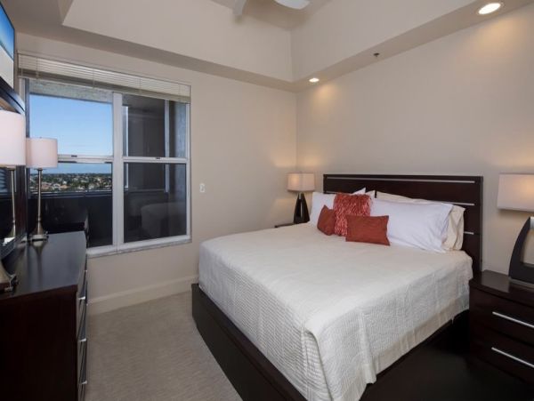 Gulf Views Marco Island Vacation Condo on Beach 2 Bedrooms