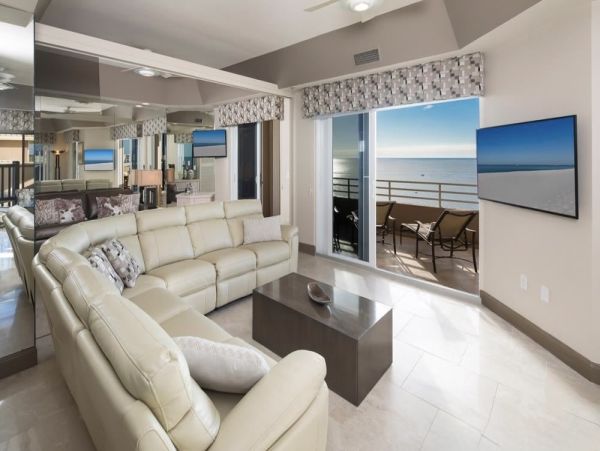 Gulf Views Marco Island Vacation Condo on Beach 2 Bedrooms