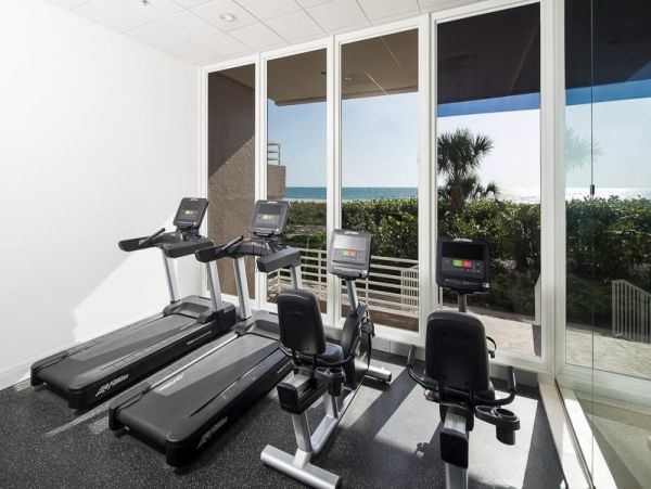 Gulf Views Marco Island Vacation Condo on Beach 2 Bedrooms