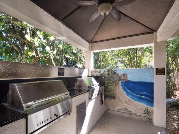 Gulf Views Marco Island Vacation Condo on Beach 2 Bedrooms