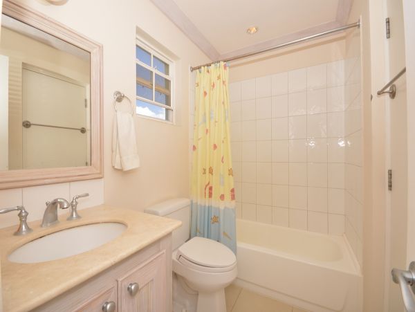Barbados Home 973445