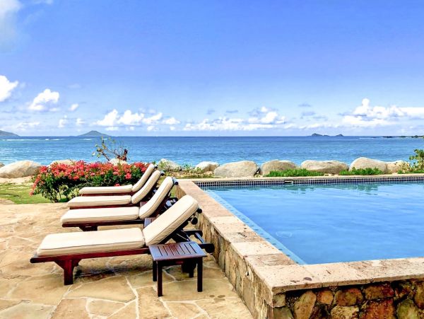 British Virgin Islands Home 973470