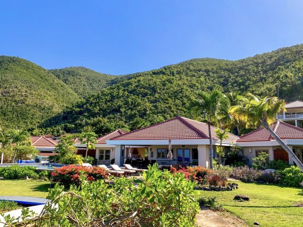 British Virgin Islands Home 973470