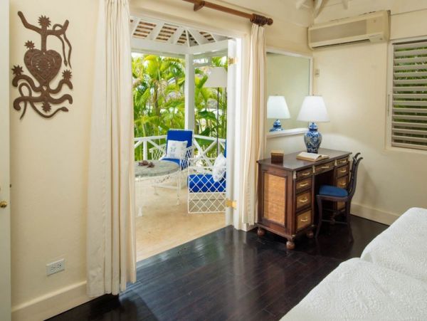 Jamaica Home 973496