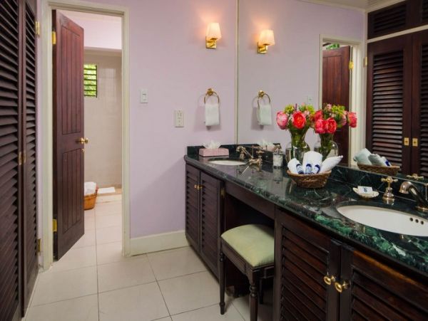 Jamaica Home 973496