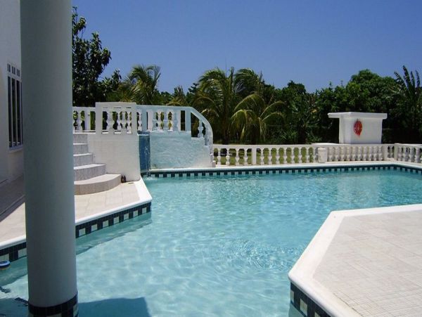 Jamaica Home 973498