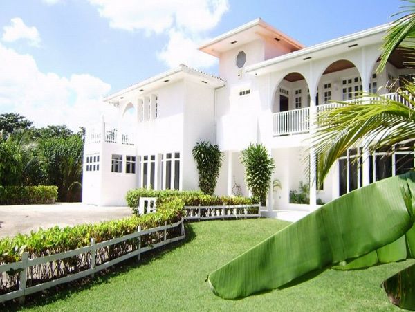 Jamaica Home 973498