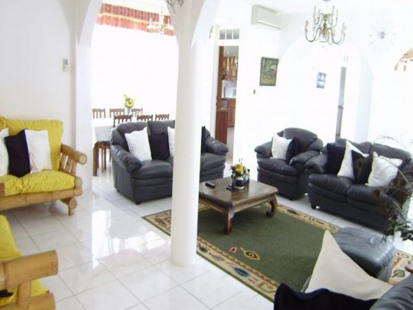 Jamaica Home 973498