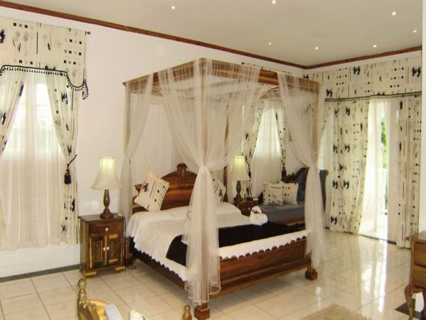 Jamaica Home 973498